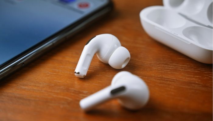 7 نکته و ترفند مفید AirPods Pro