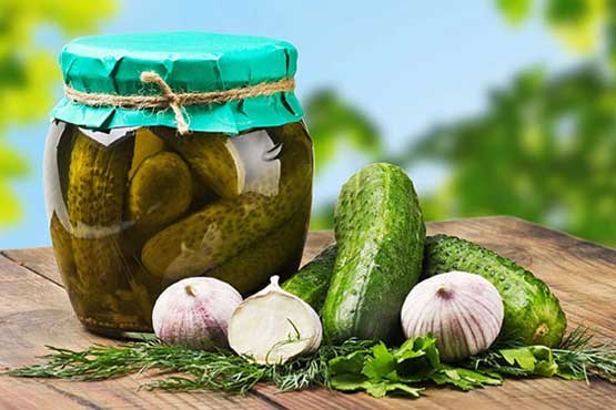 طرز تهیه خیارشور یک روزه