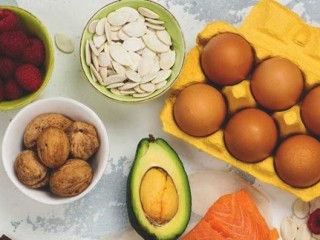 مواد غذایی پایین آورنده کلسترول را بشناسید