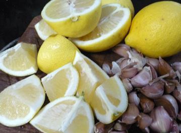 طرز تهیه معجون سیر و لیموترش برای رفع گرفتگی عروق