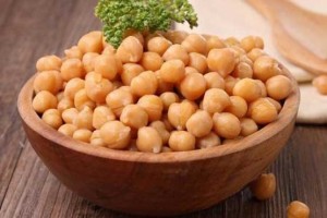 راه های به تاخیر انداختن خطرات یائسگی زودهنگام (مطلب)