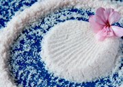 ۷ روش استفاده از نمک برای زیباترشدن