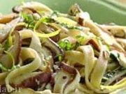 طرز تهیه ‌ماكارونی فتوچینی با قارچ و خامه