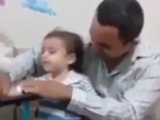 ویدئو :  نی نی کوچولوروآمپول میزنن ولی ازخنده غش میکنه (مطلب)