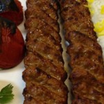 ویدئو :  طرز تهیه کباب کوبیده پارت یک