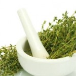 تاثیرات منفی آویشن بر بیماران تیروئیدی (مطلب)
