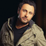 ویدئو :   برگرد محمد علیزاده (مطلب)