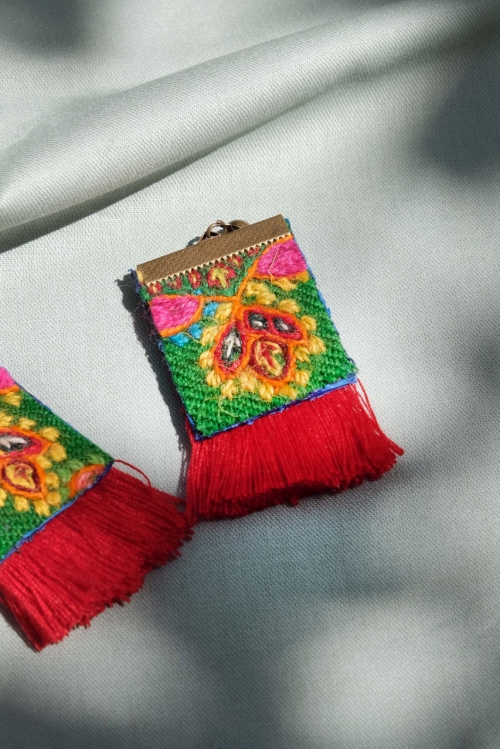 گوشواره پته‌دوزی طرح ۳