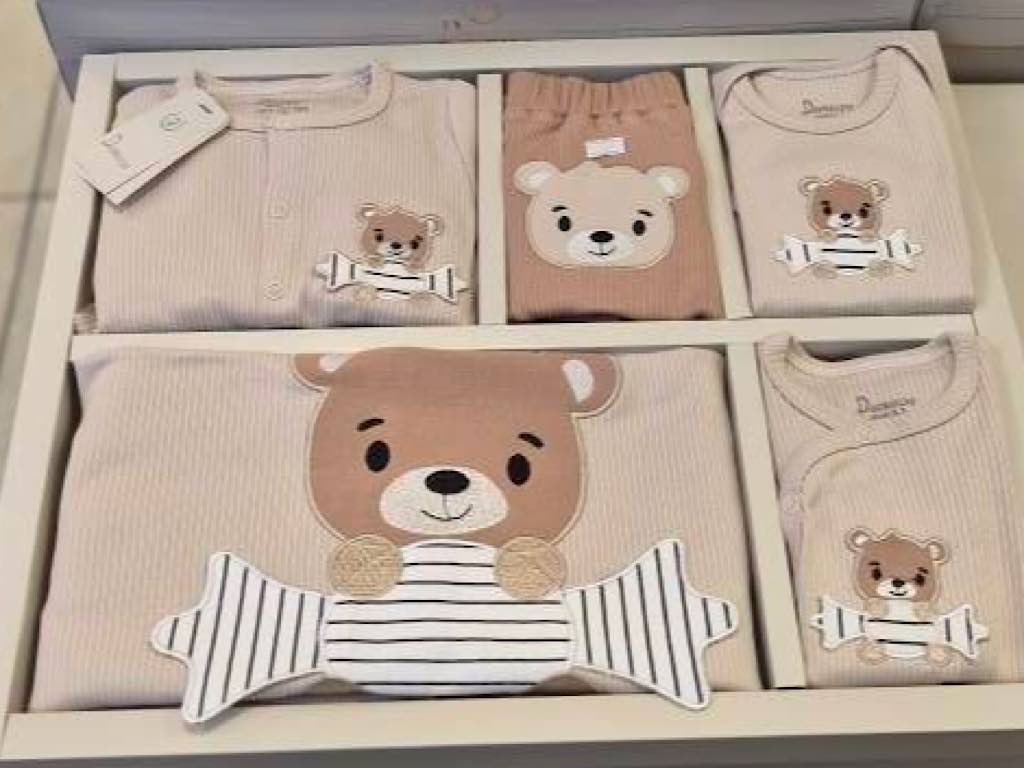 ست بیمارستانی 13 تکه نوزادی طرح خرس و شکلات دانالو Danaloo