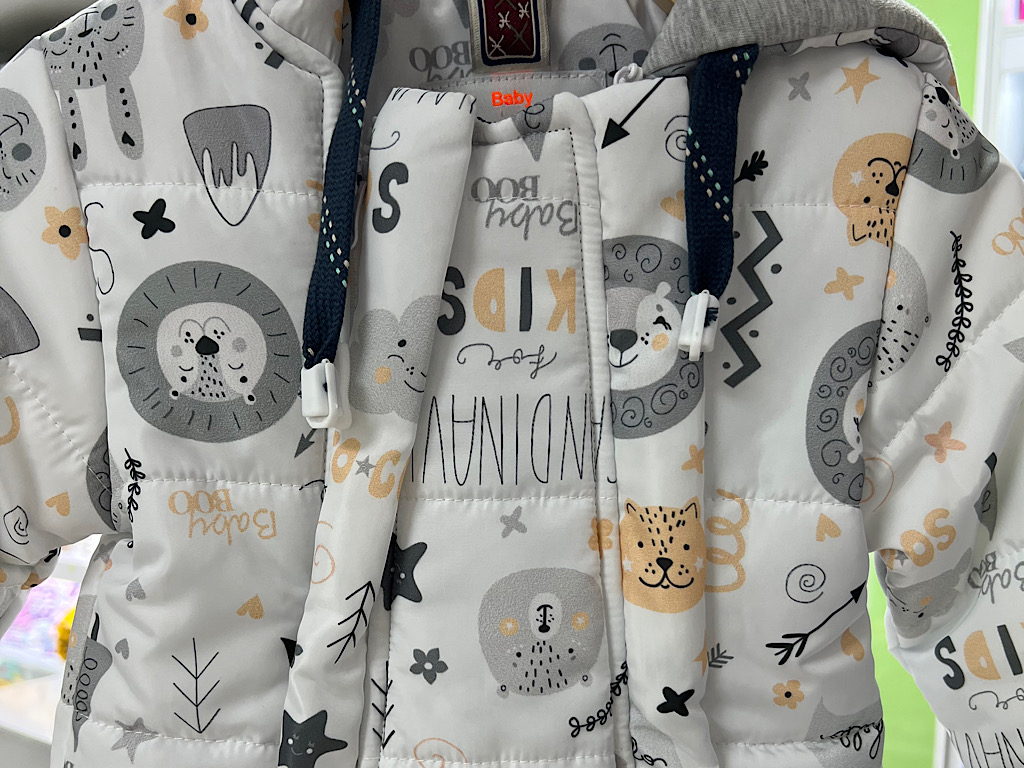 کاپشن سرهمی کلاه دار با دستکش و پاپوش نوزادی طرح شیر و خرگوش BABY BOO