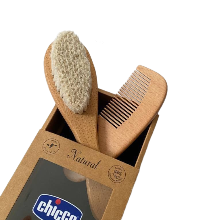 ست شانه و برس چوبی نوزادی chicco