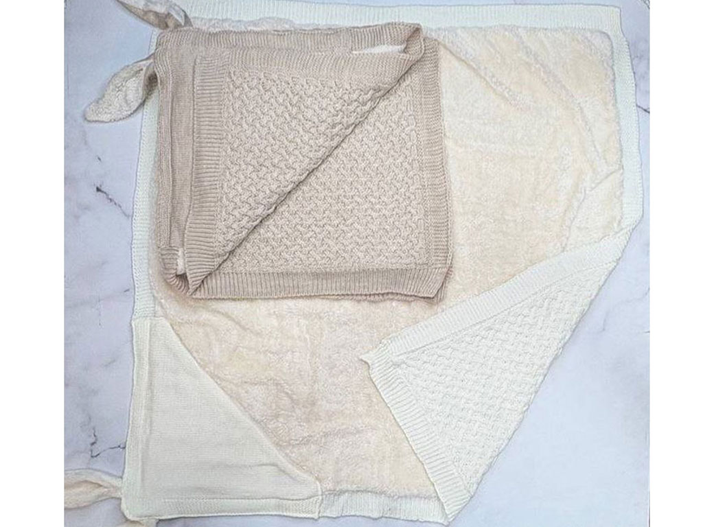 پتو بافت کلاه دار توکرکی و گوش دار آلدیانا Aldiana(90*85 cm)