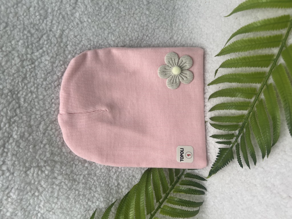 کلاه دو لایه گرد کبریتی نوزادی رنگ صورتی طرح گل