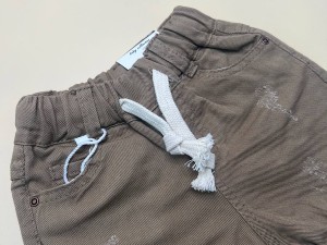 شلوارک کتان نسکافه ای تیره کم زاپ کمرکش نوزادی
