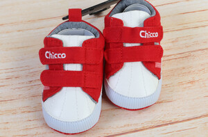 پاپوش chicco