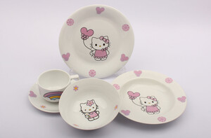 سرویس غذاخوری 5 تکه کیتی Hello kitty