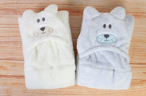 پتو کلاهدار کارترز carters