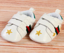 پاپوش نوزادی