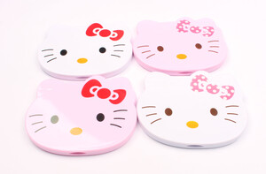 ست شانه و آینه کیتی Hello Kitty