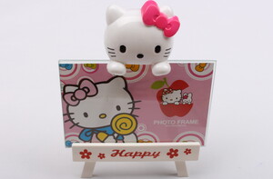 قاب عکس پایه دار Hello kitty