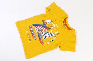 تیشرت benetton