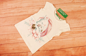 بلوز طرح اسب تک شاخ (یونیکورن) benetton