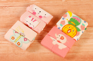 ست چهار تایی بادی و شلوار(6 ماه) کارترز carter's
