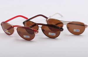 عینک آفتابی Ray Ban(12-6 سال)