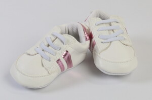 پاپوش نوزادی
