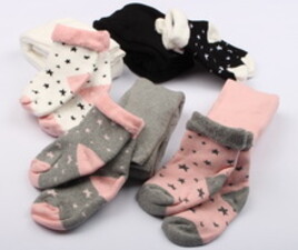ست ساق و جوراب حوله ای (18-12 ماه)