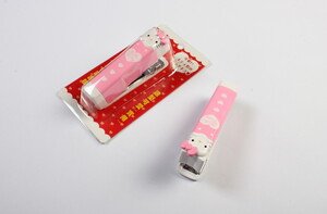 منگنه hello kitty