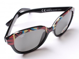 عینک آفتابی (certina 7-10 سال)