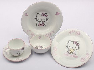 سرویس غذاخوری 5 تکه هلوکیتی Hello kitty
