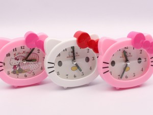 ساعت رومیزی کیتی Hello Kitty