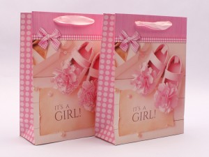 پاکت هدیه اکلیلی It's a girl