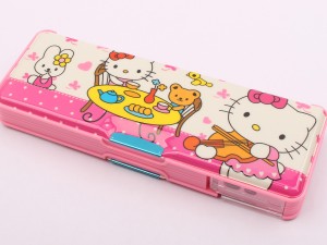 جامدادی دکمه ای هلوکیتیHello Kitty