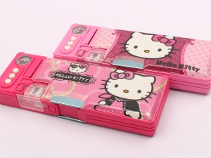 جامدادی دکمه ای هلوکیتیHello Kitty
