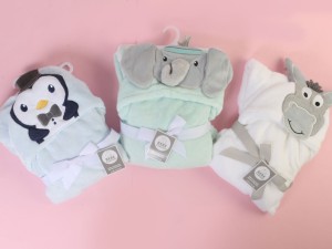 پتو کلاهدار کرکی bebe comfort