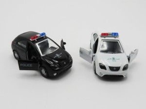 ماشین پلیس تیبا با درب بازشو