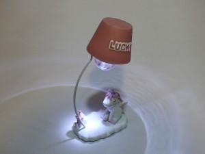 چراغ خواب اسب تک شاخ