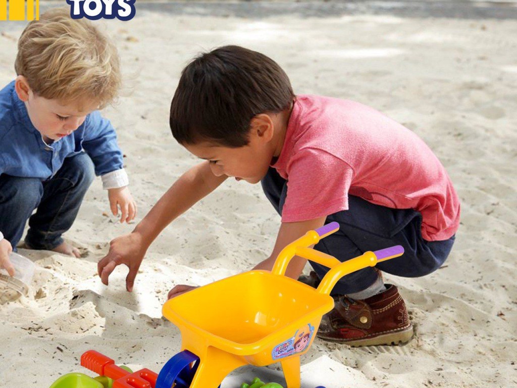 فرغون با  ابزار شن بازی zariin toy
