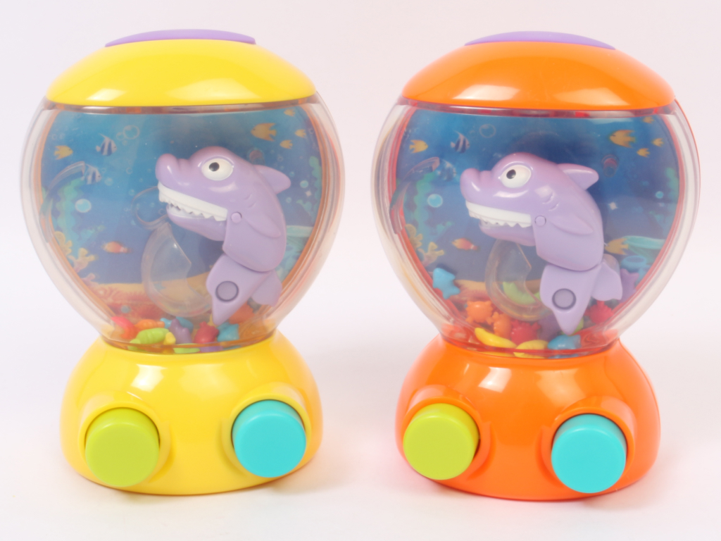 واتر گیم طرح کوسه هولی تویز huile toys