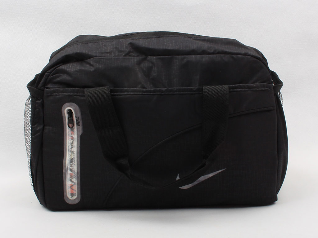 کیف ورزشی Nike (دارای رنگبندی)