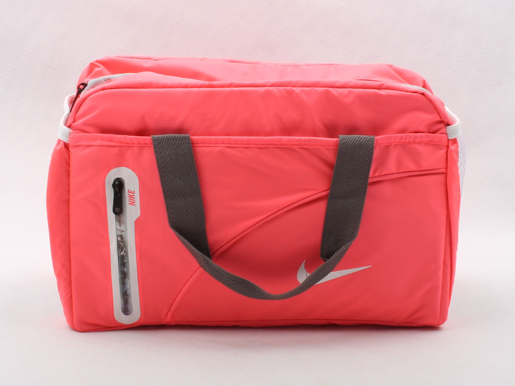 کیف ورزشی Nike (دارای رنگبندی)