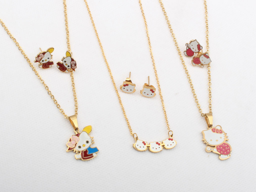 ست گردنبند و گوشواره استیل هلوکیتی Hello Kitty