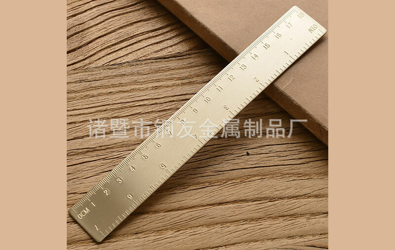 خط کش اندازه گیری برنجی 18 سانتی متری 18cm brass ruler creative