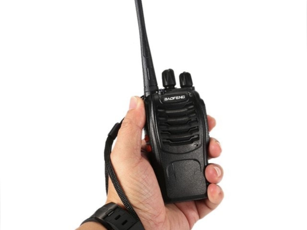 نقد و برسی واکی تاکی باوفنگ  888s