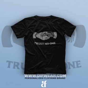 تیشرت Trust No One