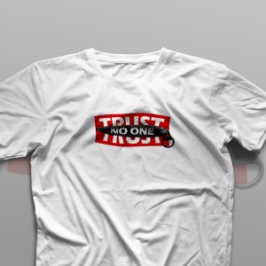 تیشرت Trust No One