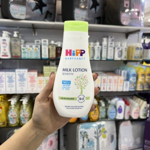 لوسیون شیر هیپ HiPP Babysanft Milk Lotion مدل sensitive